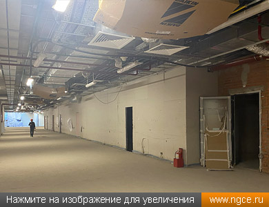 Длинные коридоры строящейся подземной торговой галереи в Москве, лазерное сканирование которой мы выполнили