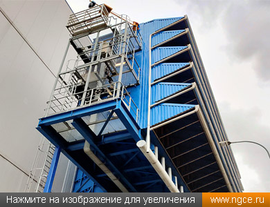 Фотография комплексной установки очистки воздуха московской ТЭЦ с земли во время выполнения обмерных работ