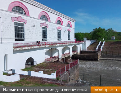 Здание Белореченской ГЭС во время проведения на ней лазерного сканирования водоотводящего тракта гидроагрегата