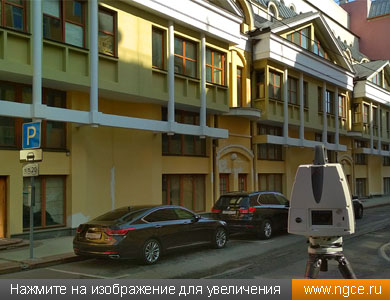 Обмеры фасадов торгово-офисного здания на Сретенке в Москве выполняет лазерный сканер Leica ScanStation P40