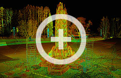 Общий вид облака точек лазерного сканирования фонтана «Золотой колос» на ВДНХ в ландшафте для целей реставрации